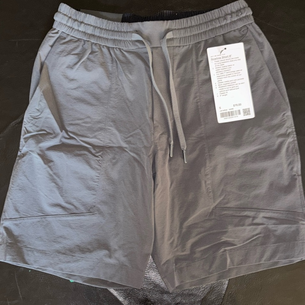 Lululemon Bowline Short 8” Size S, Grey